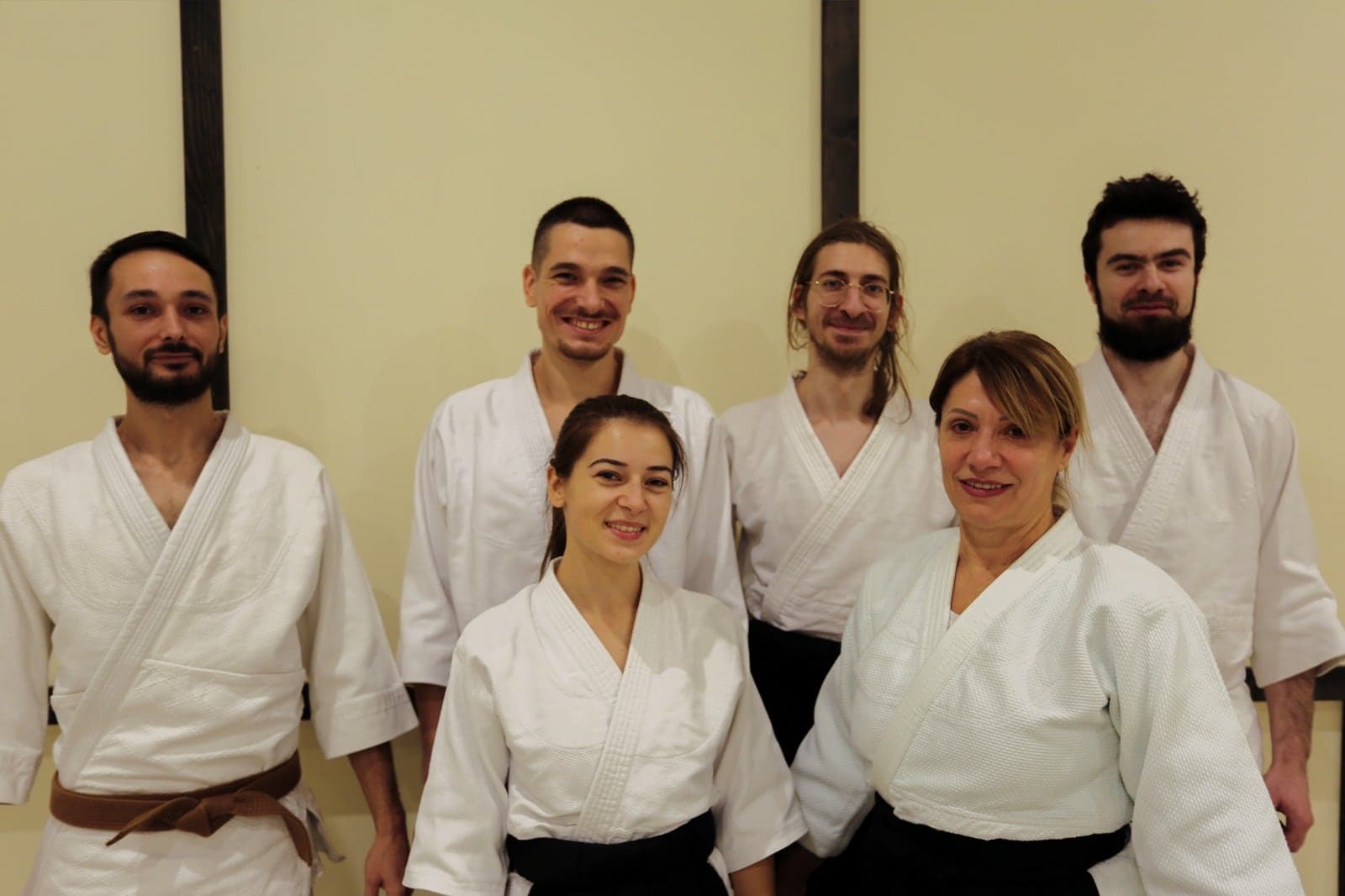 Practicanți de Ki Aikido la Dojo Sakura